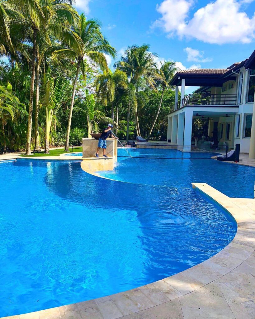 Services-SoFlo Pool and Spa Builders of Wellington